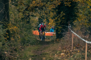 Lire la suite à propos de l’article Cyclocross de Dole – Travaux 101 souci 🚛